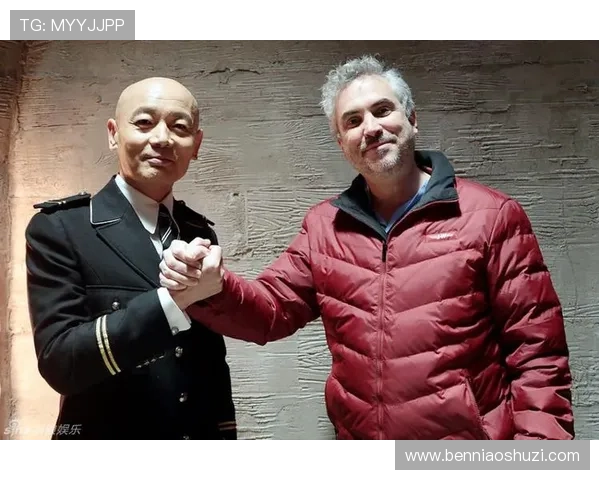 耗资2亿口碑炸裂!《地心引力》这6个镜头,竟藏着导演10年的心血! 耗资2亿口碑炸裂!《地心引力》这6个镜头,竟藏着导演10年的心血!